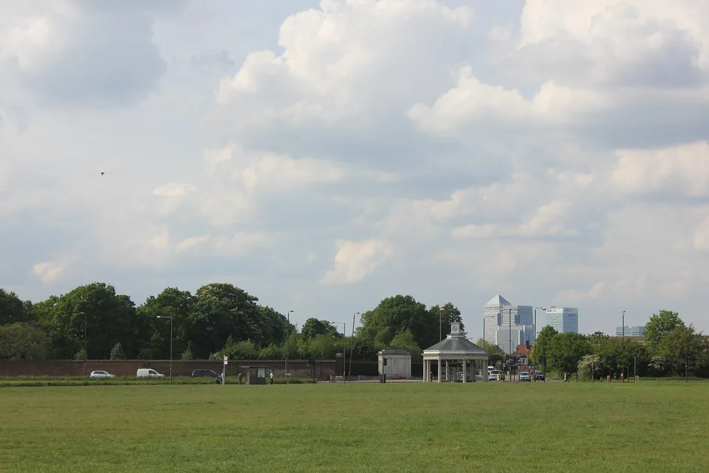 Blackheath Common looking towards Canary Wharf. The licence application covers the common, not a specific display