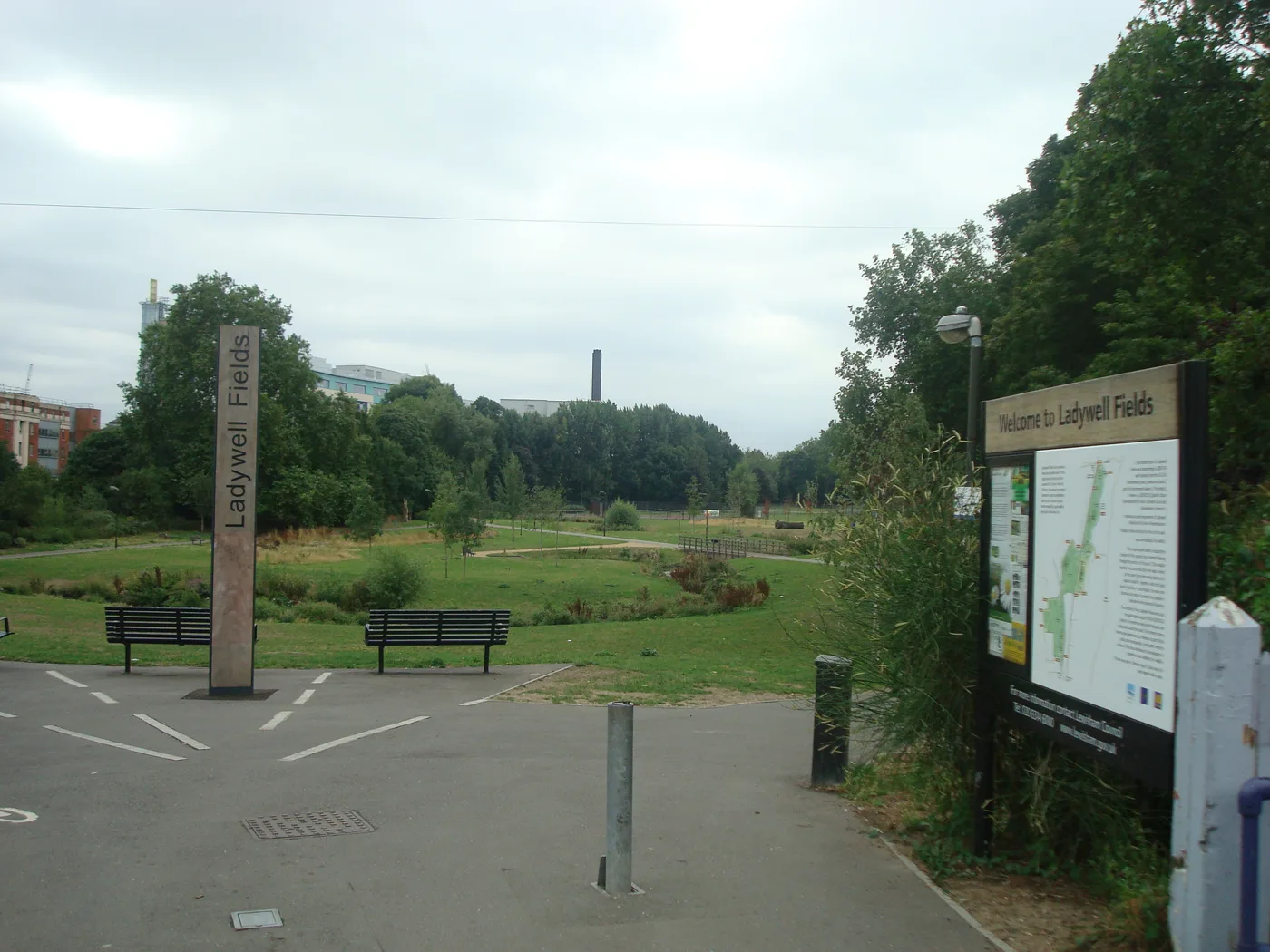 The entrance to Ladywell Fields. The application covers the cafe in the park, not the whole site